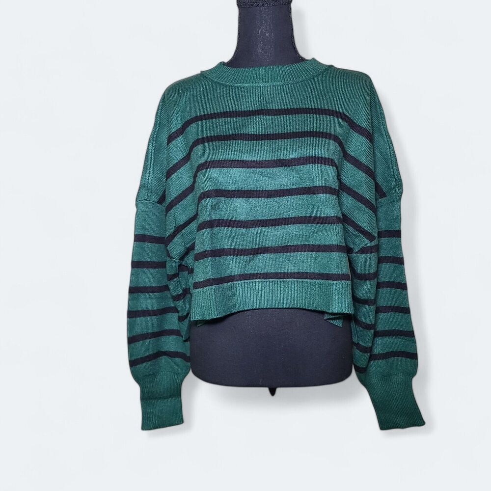 NWT Merokeety Womens Long Sleeve Crew Neck Green Striped Crop Sweater Size Large